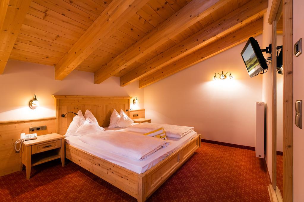 Hotel Schneeberg Family Spa Resort Ridanna Camera foto