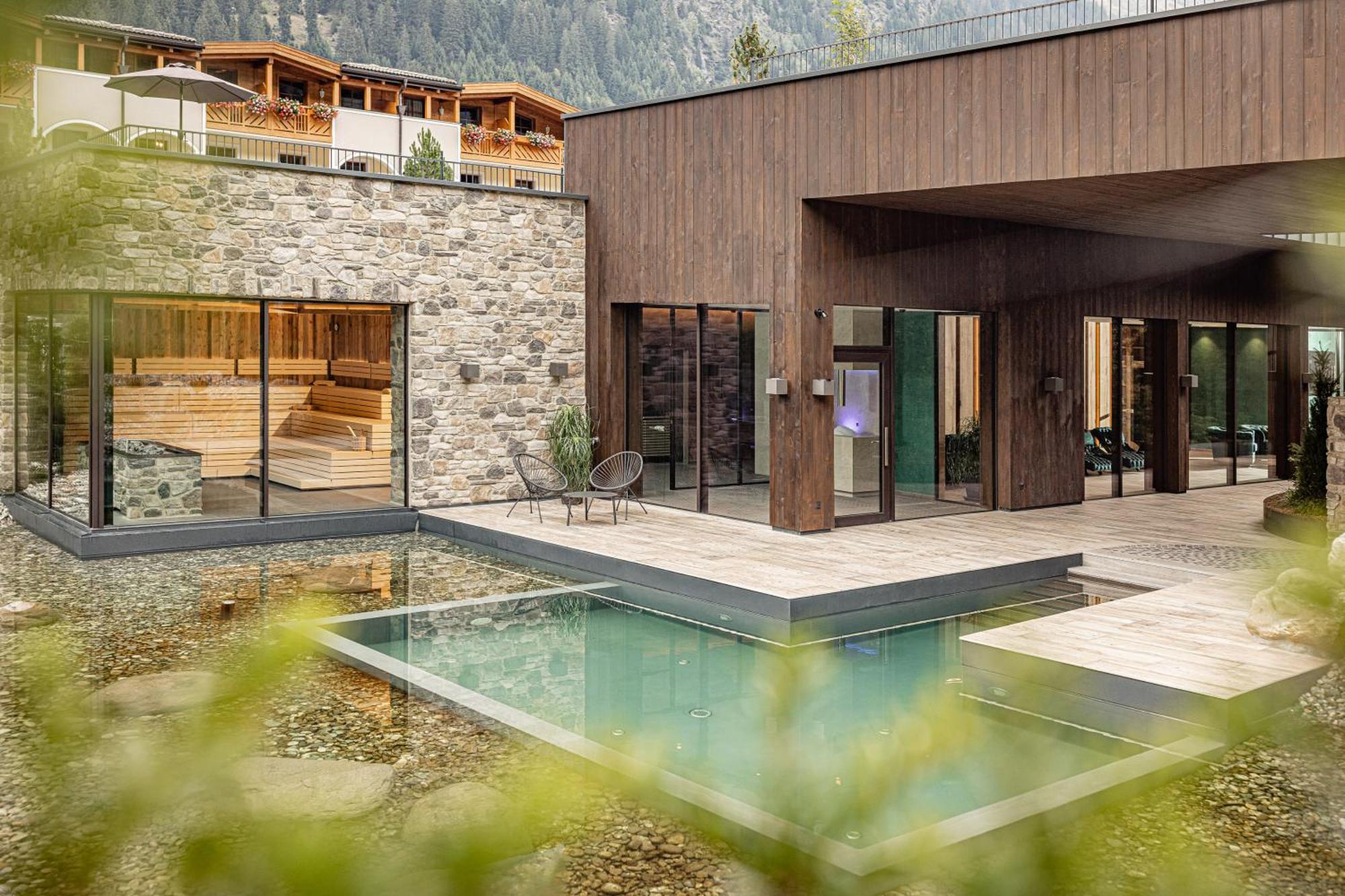 Hotel Schneeberg Family Spa Resort Ridanna Esterno foto