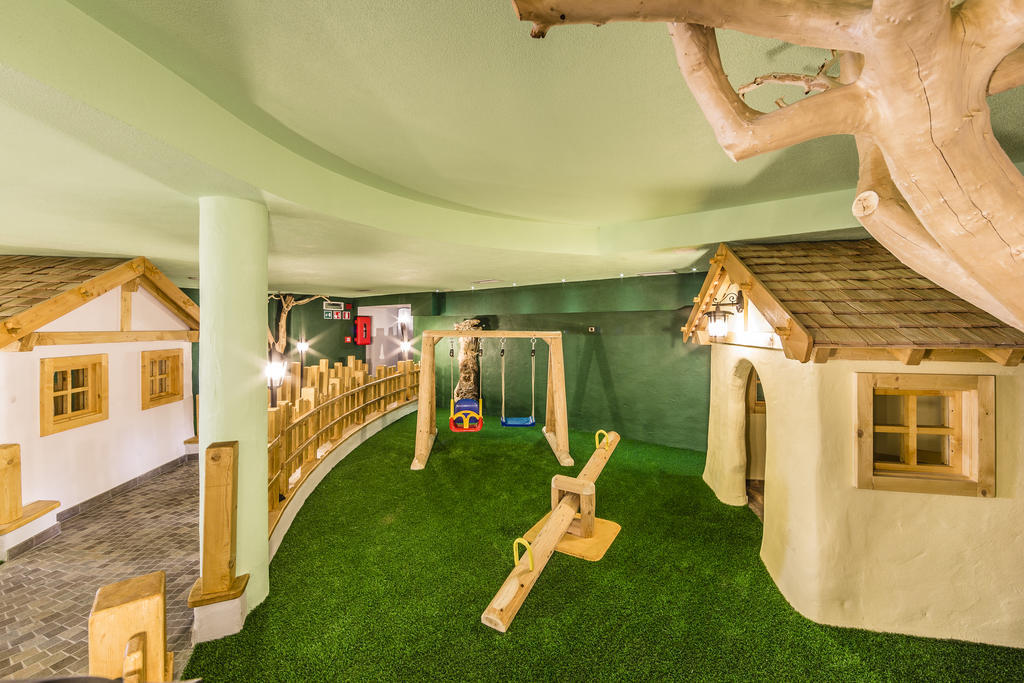 Hotel Schneeberg Family Spa Resort Ridanna Esterno foto