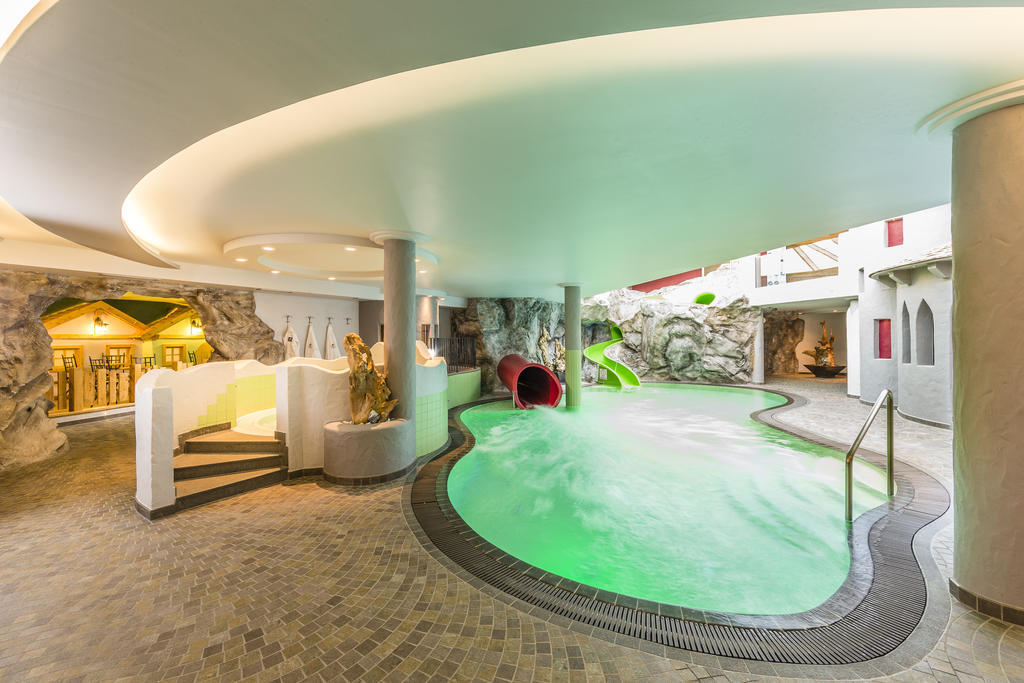 Hotel Schneeberg Family Spa Resort Ridanna Esterno foto