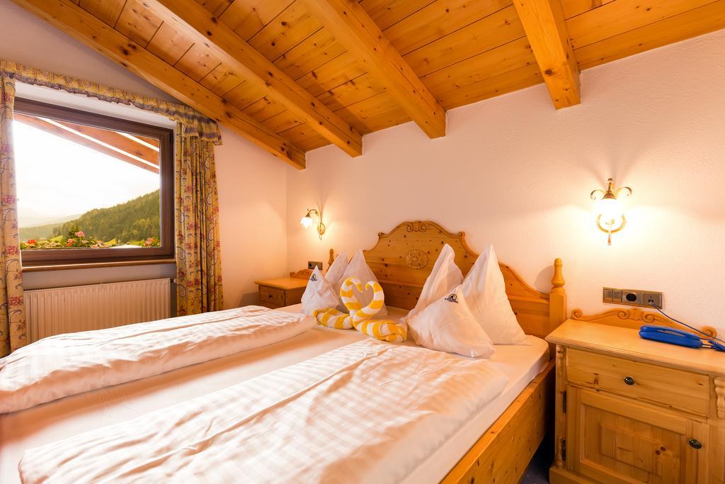 Hotel Schneeberg Family Spa Resort Ridanna Esterno foto