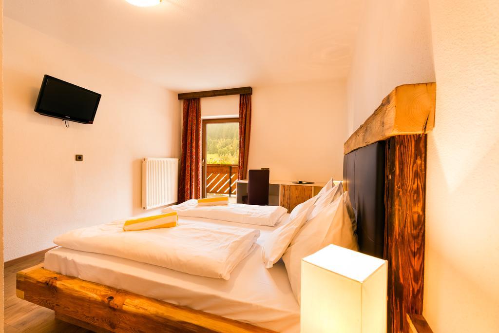 Hotel Schneeberg Family Spa Resort Ridanna Esterno foto
