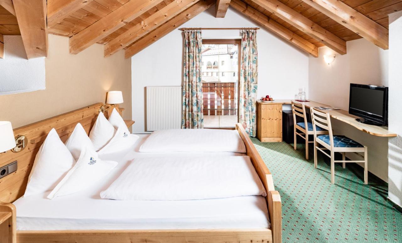 Hotel Schneeberg Family Spa Resort Ridanna Esterno foto