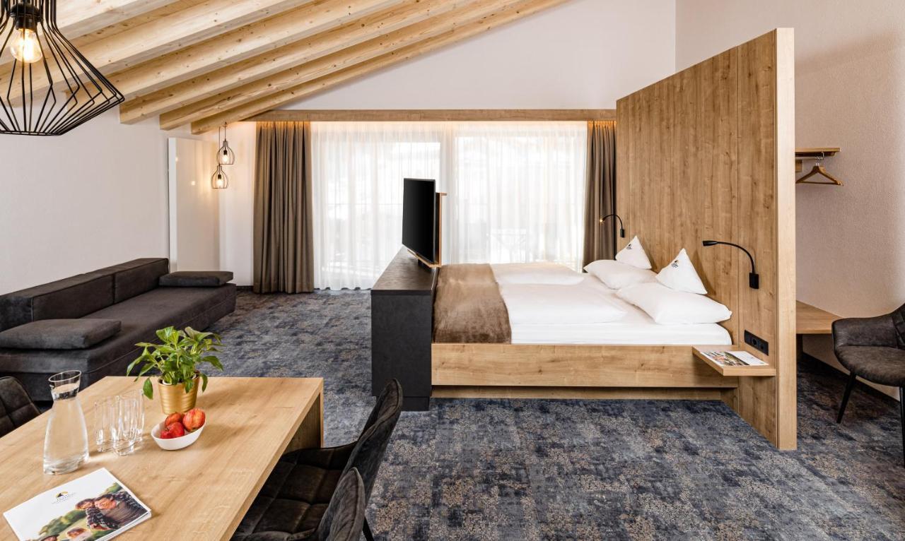 Hotel Schneeberg Family Spa Resort Ridanna Esterno foto