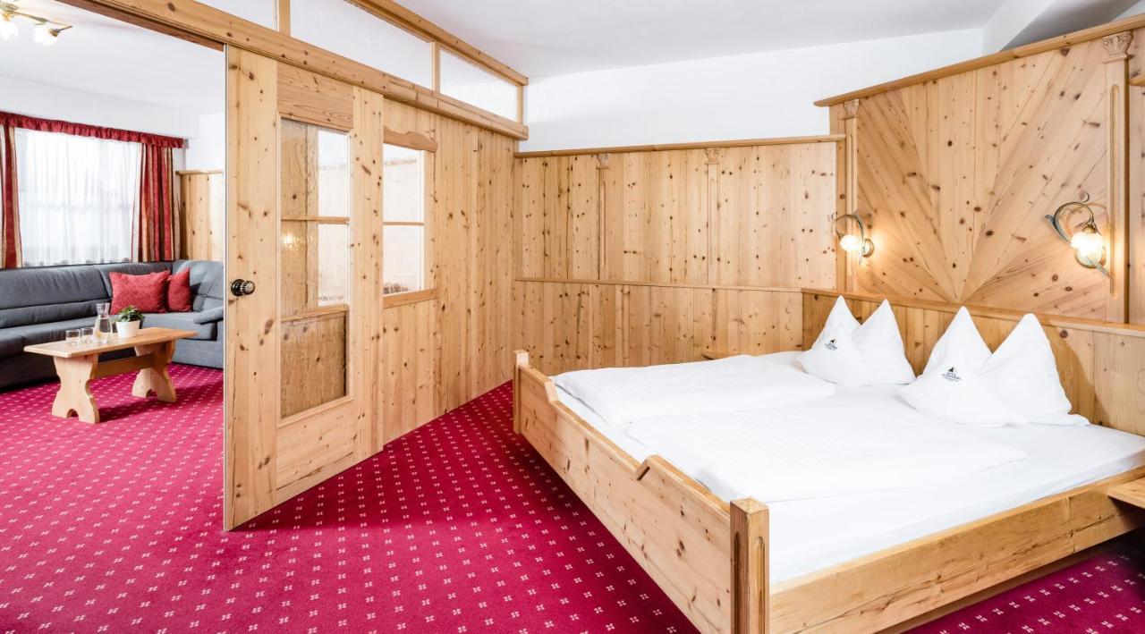 Hotel Schneeberg Family Spa Resort Ridanna Esterno foto